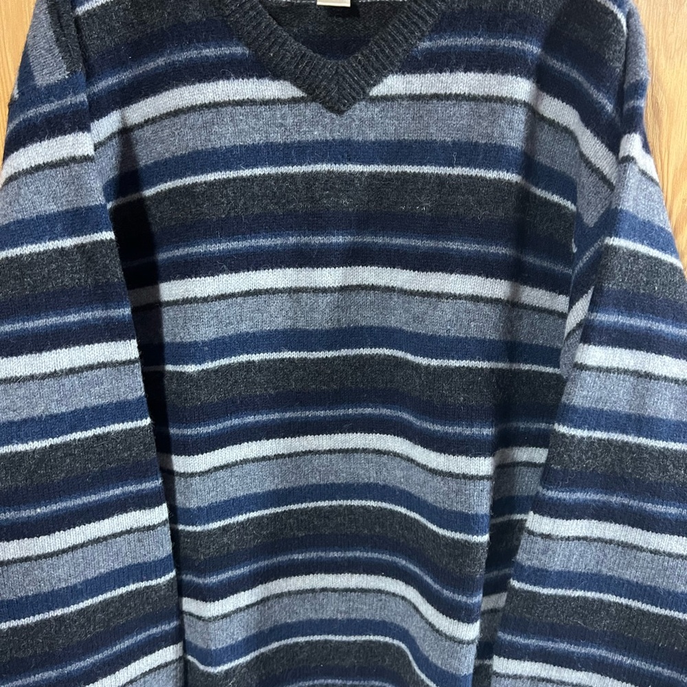 Men's XL Striped Blue and Gray Sweater